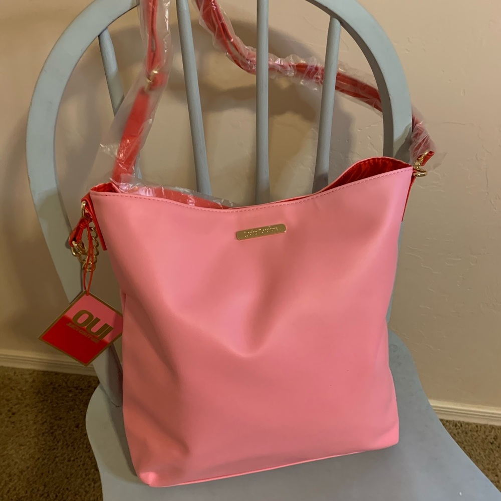 SPRING COLOR! Brand new Juicy Couture tote bag